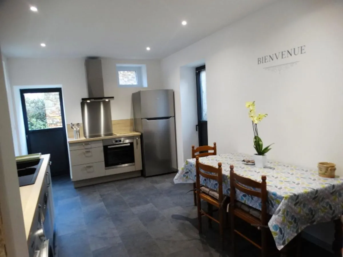 Vakantiehuis Maison Charmante A Nivillac Avec Jardin Et Cheminee